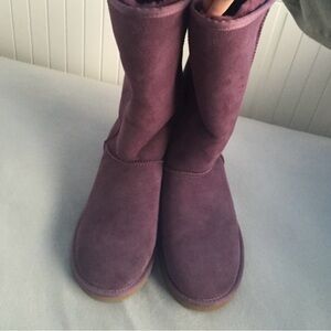 Super comfy women’s Ugg boots